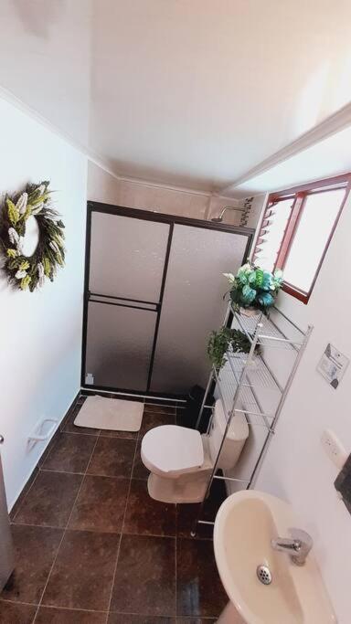 Apartamento Turístico En Calarcá Quindío a 10 min de Armenia - Apartamento de 2 dormitorios - 11