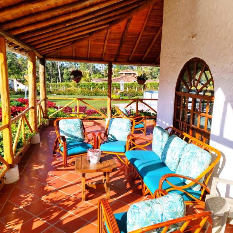 HERMOSA CABAÑA VILLA JULIA MESA DE LOS SANTOS - Five-Bedroom House - 33