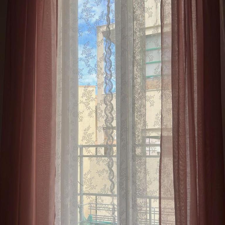 MI SCIALAI - Teatro a 150 mt - Museo a 250 mt -Ortigia 1500 mt - Appartamento con 1 Camera da Letto - 8
