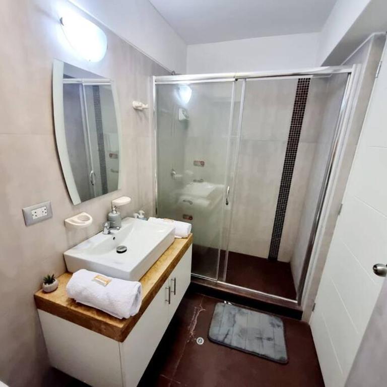 Departamento Amplio y Centrico en Arequipa - Apartamento de 2 dormitorios - 17