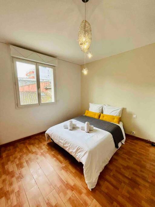 « Côté jardin » Central/Piscine/Jacuzzi/Parking - Maison 6 Chambres - 15