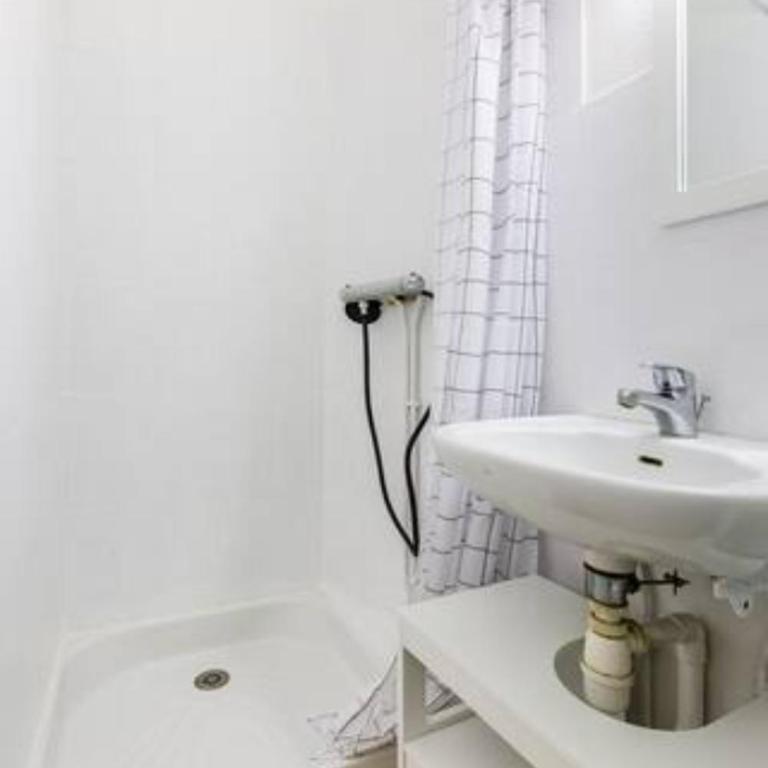 ++++ STUDIO AVEC JARDIN A 200 M DE LA MER ET 300 M RUE PIETONNE ++++ - Apartment mit 1 Schlafzimmer - 9