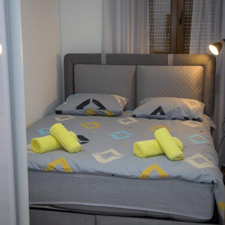 Apartmani Kamelia - One-Bedroom Apartment - 2