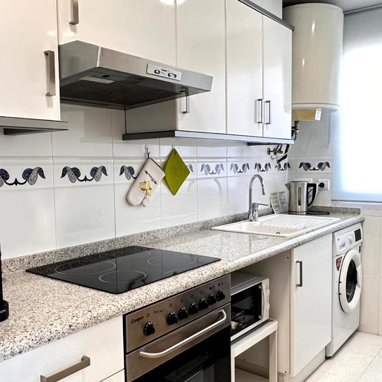 Athenea Playa Grandia - Alquiler solo a familias - Apartamento de 2 dormitorios - 26