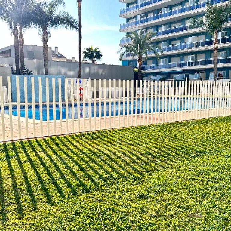 Athenea Playa Grandia - Alquiler solo a familias - Apartamento de 2 dormitorios - 53