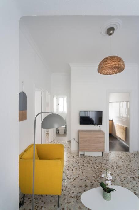 Ático ISPAL con Terraza en Centro - Apartamento de 2 dormitorios - 27