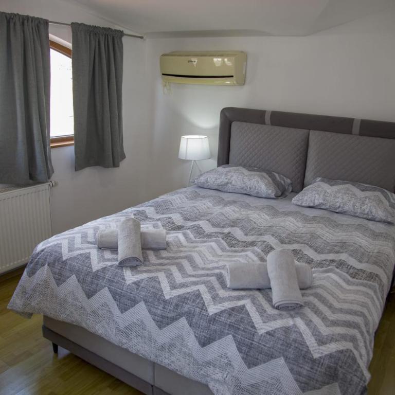 Apartmani Kamelia - Superior Apartment - 1