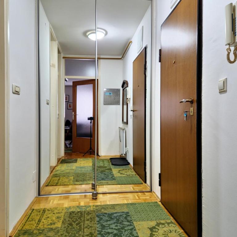 Abrazo Sarajevo - Apartman sa Balkonom - 11