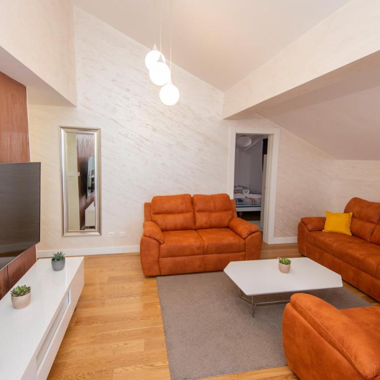 Apartment Delfin - Three-Bedroom Apartment - 6