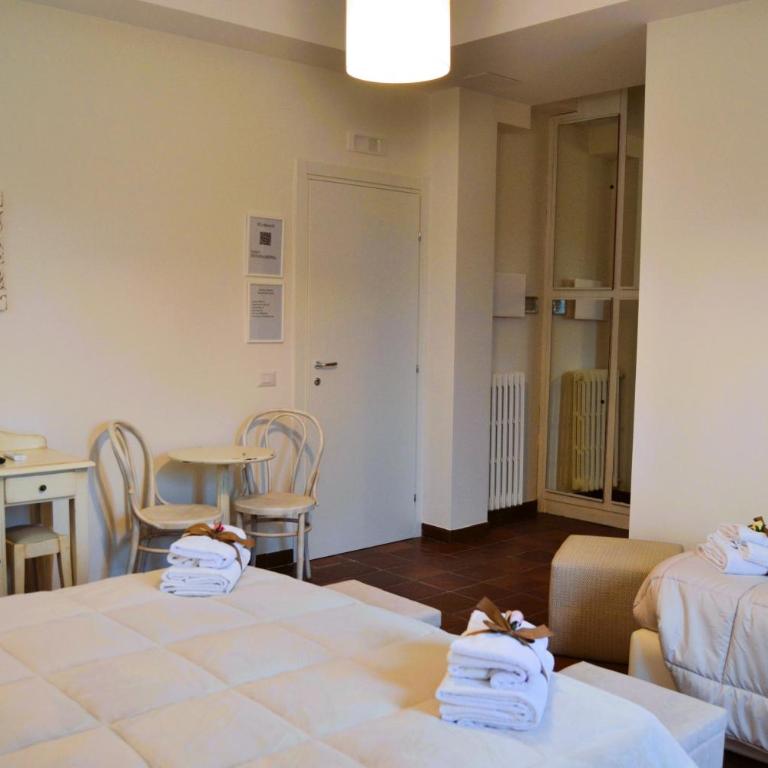 La Magnolia 140 - Camera Deluxe (2 Adulti + 1 Bambino) - 17