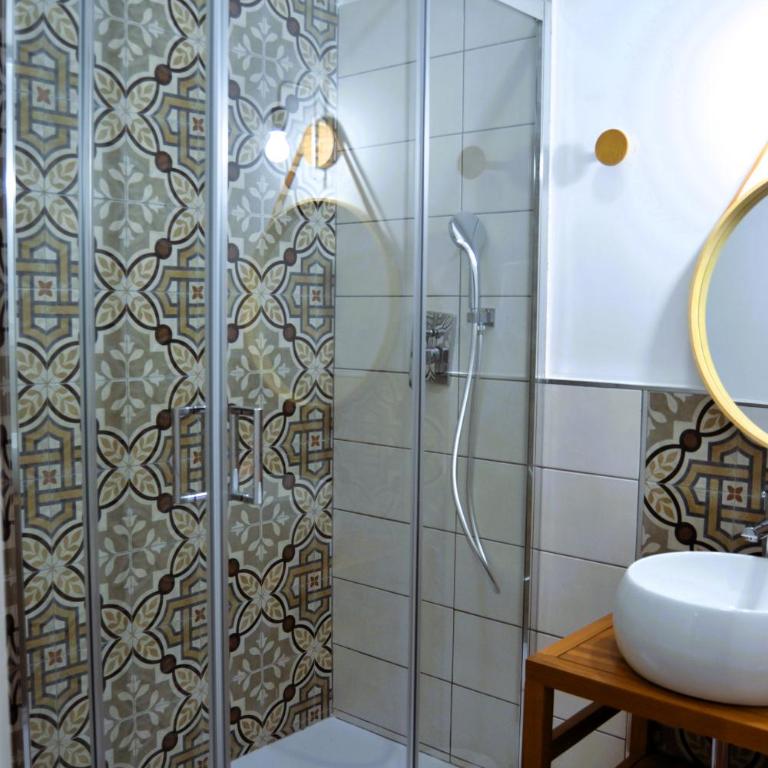 La Magnolia 140 - Camera Matrimoniale con Bagno Privato - 23