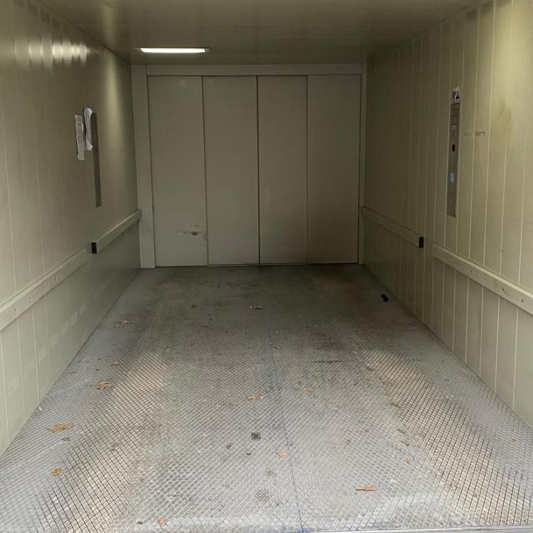 DUPLEX JUNTO AL PUENTE ROMANO con GRAN TERRAZA y PARKING PRIVADO - Apartamento de 3 dormitorios - 4