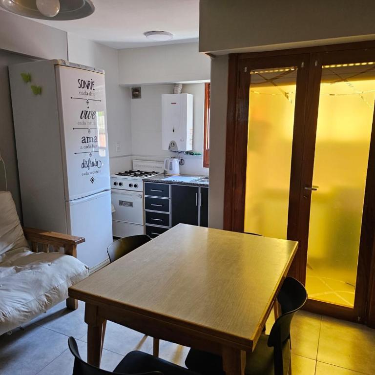 Departamento en Monte Hermoso a 1 cuadra del Mar - One-Bedroom Apartment - 9
