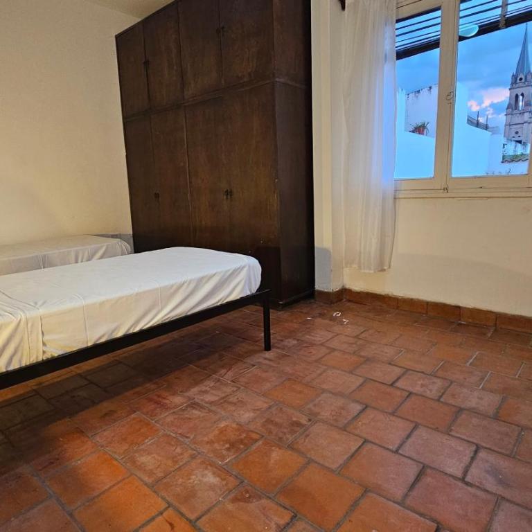 La Merced - Habitación Doble con baño compartido - 2 camas - 5