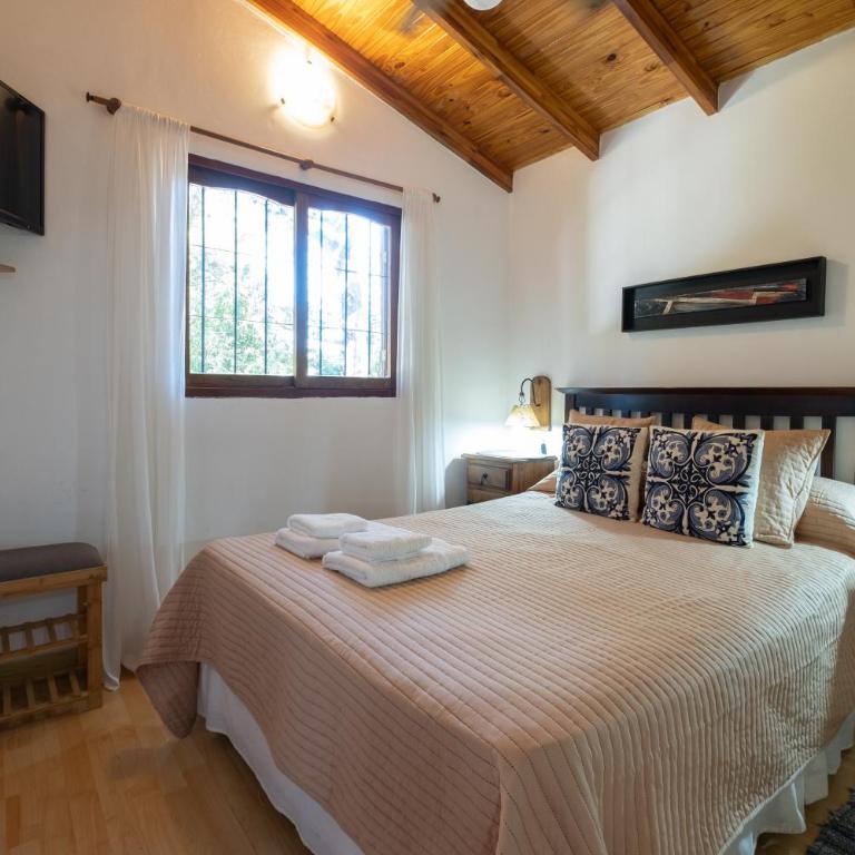 LAS PRINCESAS Cabañas frente al rio - Bungalow con patio - 4