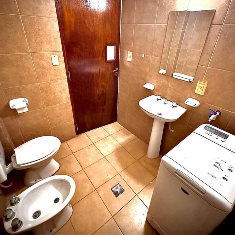 Hermosa propiedad en Salta con asador - Casa de 4 dormitorios - 11