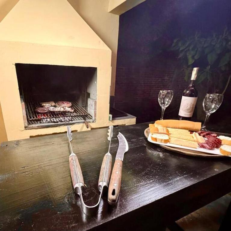 Hermosa propiedad en Salta con asador - Casa de 4 dormitorios - 9