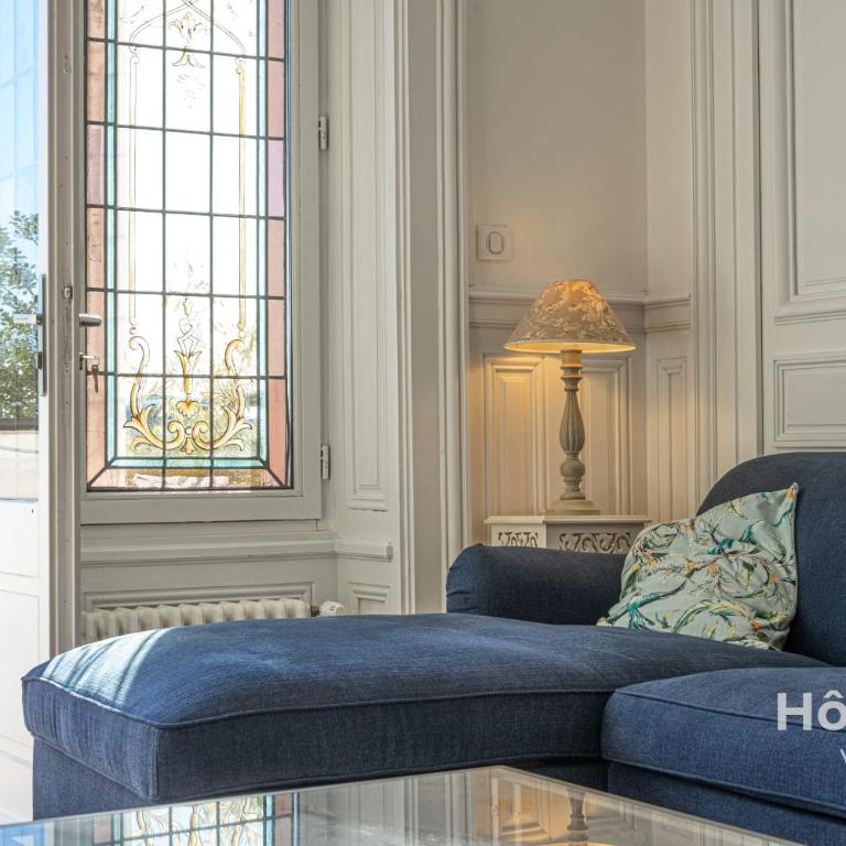 The "Heritage" Heart of Limoges Parking AC and Private Terrace - Appartement - 35
