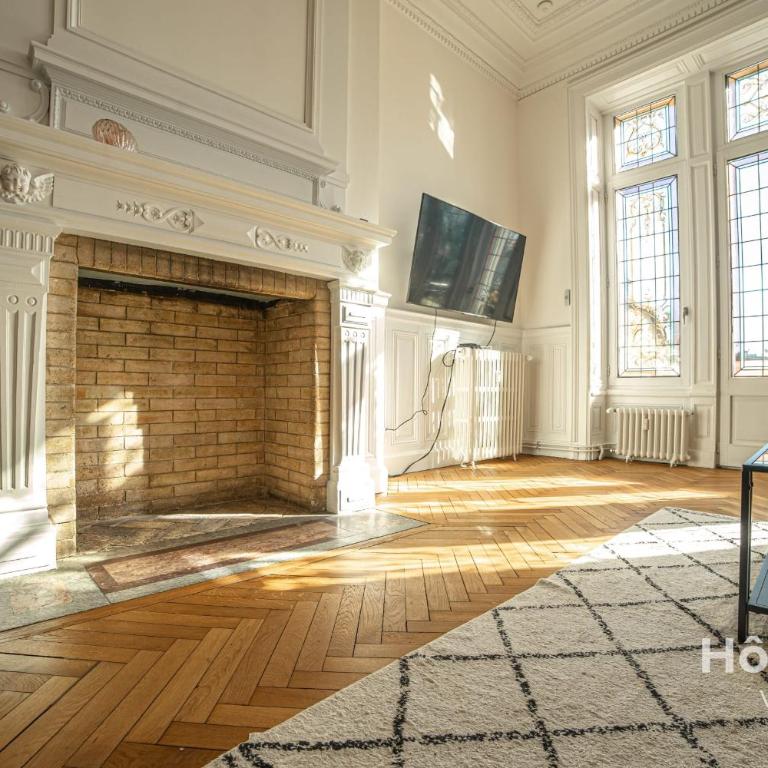 The "Heritage" Heart of Limoges Parking AC and Private Terrace - Appartement - 39