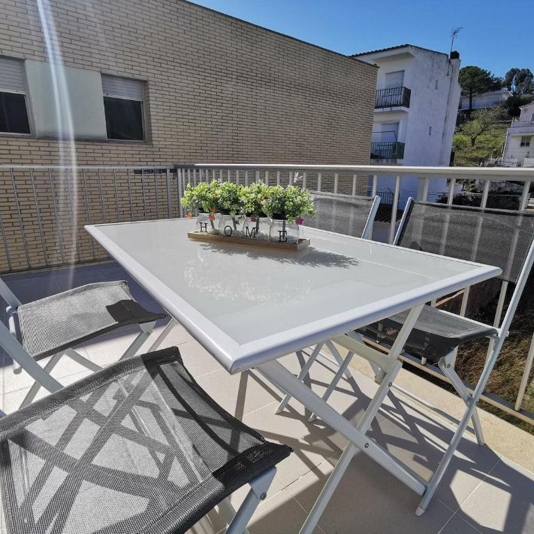 Apartamento acogedor a 400m de la playa en Llançà, con terraza y baño hidromasaje - ES-89-135 - Apartment - 1