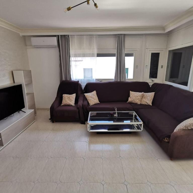 Apartamento acogedor a 400m de la playa en Llançà, con terraza y baño hidromasaje - ES-89-135 - Apartment - 2