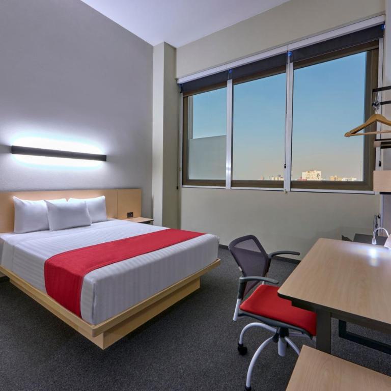 City Express Plus by Marriott Ciudad de México Patio Universidad - Habitación con cama grande - 7