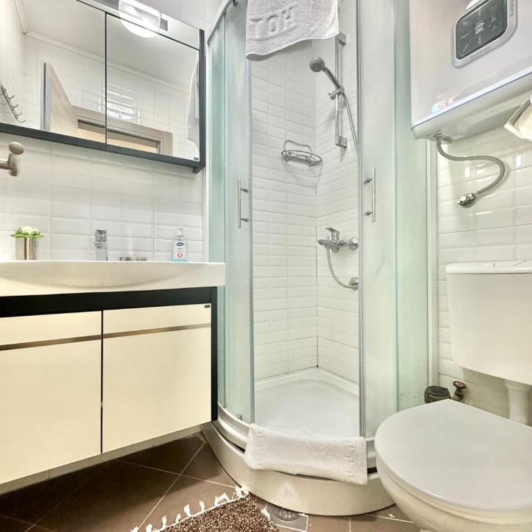 Maxim Family Apartment Budva - Apartman sa 2 Spavaće Sobe - 5