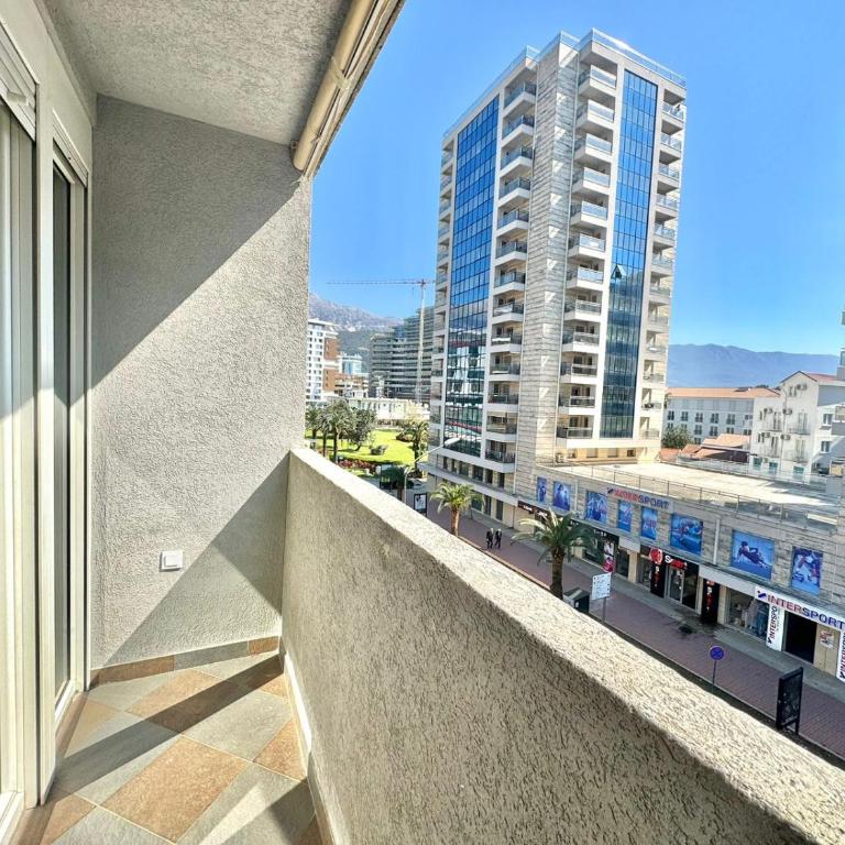 Maxim Family Apartment Budva - Apartman sa 2 Spavaće Sobe - 19