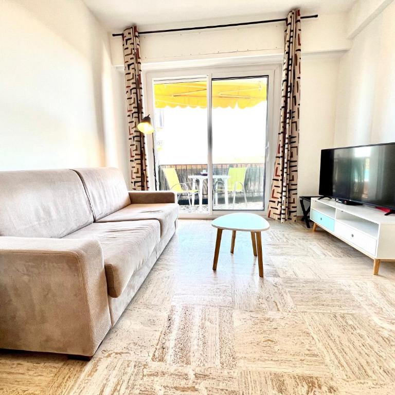 ApartHotel Riviera - Terrasse des Bougainvillees - 100m Promenade des Anglais - Appartement avec Terrasse - 1