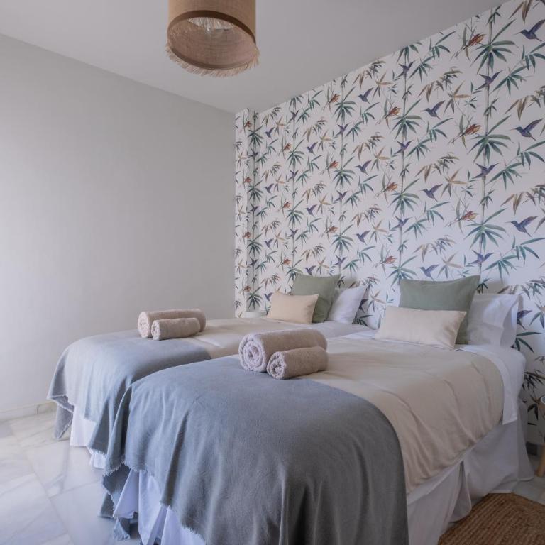 Apartamento con piscina. Los Naranjos de Marbella - Two-Bedroom Apartment - 24