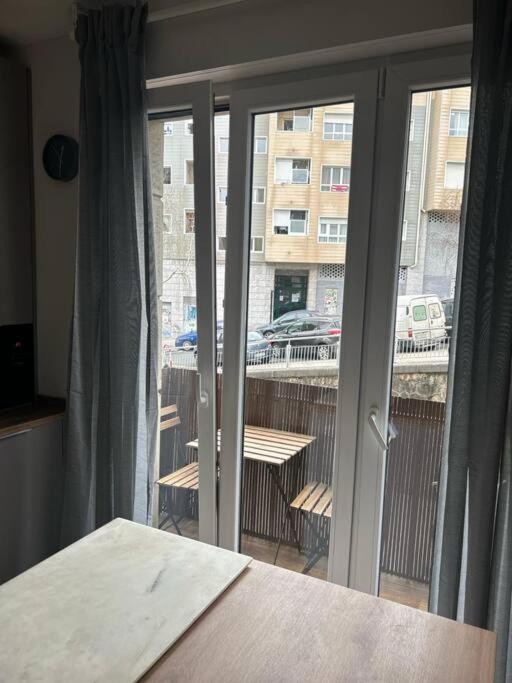 Piso Deluxe con Balcón Cerca del Casco Viejo - Apartamento de 2 dormitorios - 12