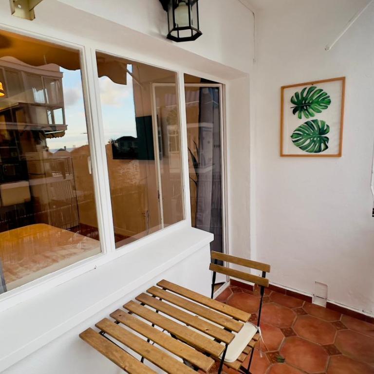 Estudio céntrico con balcón y piscina by South Costa - Apartamento de 1 dormitorio - 2