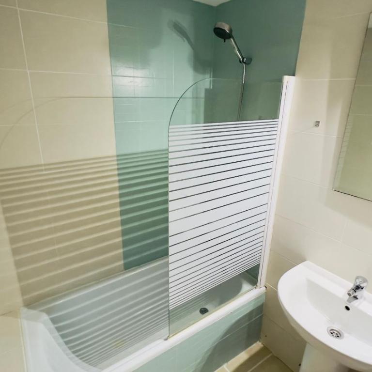 Estudio céntrico con balcón y piscina by South Costa - Apartamento de 1 dormitorio - 7