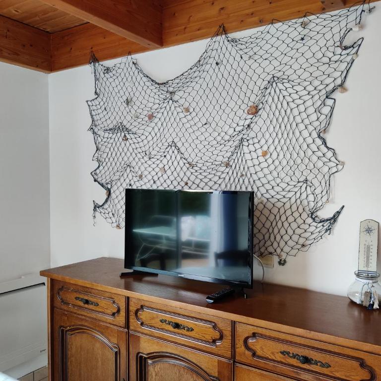 Maison calme et lumineuse de plain-pied, jardin et piscine - Chalet 1 Chambre - 13