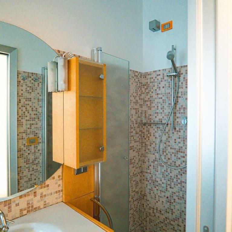 Gabbo - House - Two-Bedroom Apartment - 16