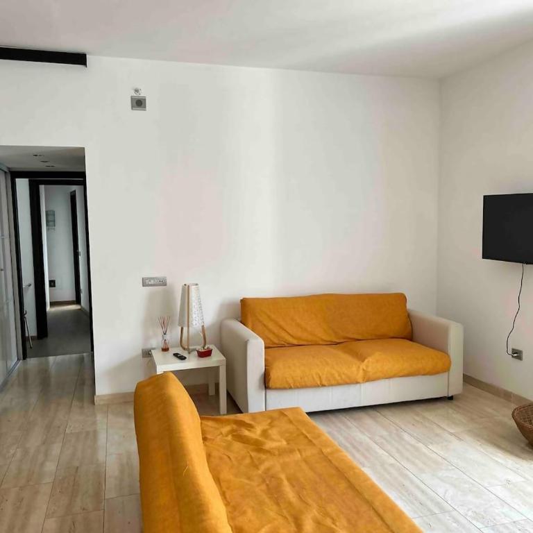 Gabbo - House - Two-Bedroom Apartment - 33