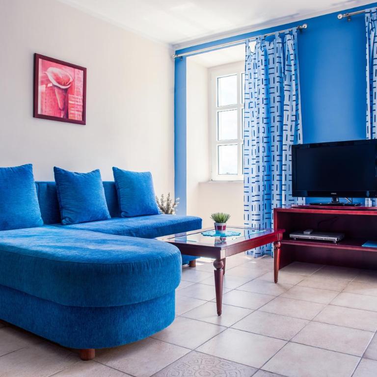 Kezman Apartment - Apartment with Sea View - 11