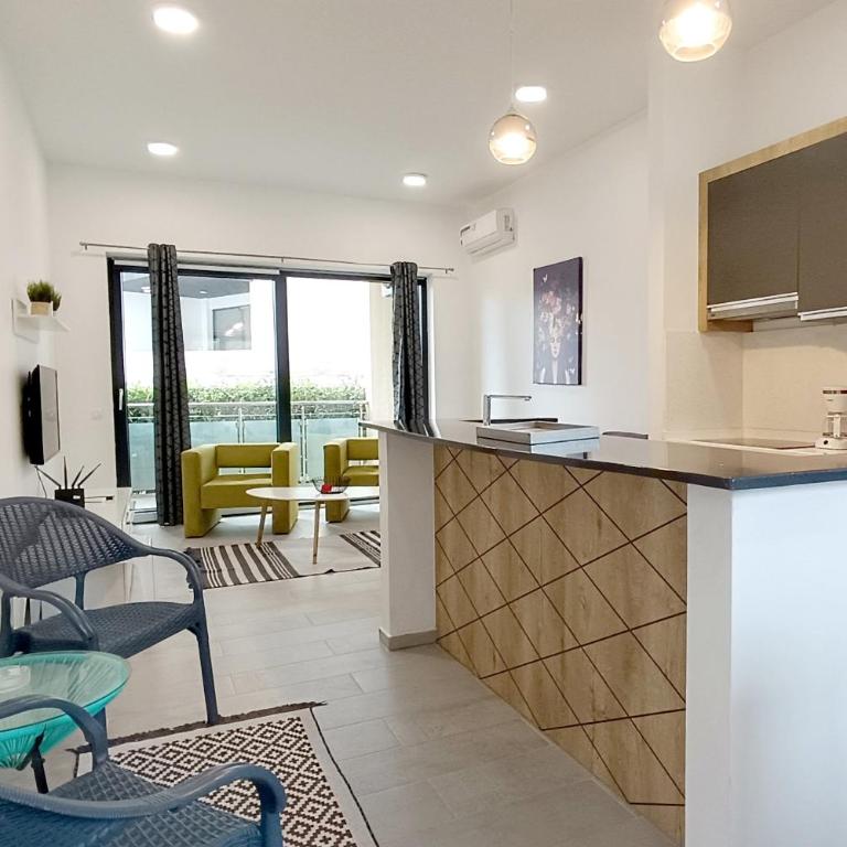 Royal Serenity - One-Bedroom Apartment - 5