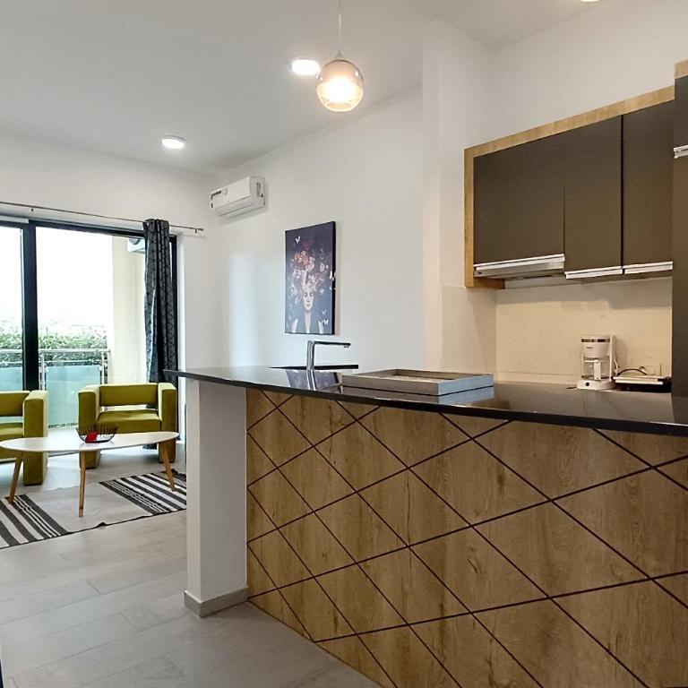 Royal Serenity - One-Bedroom Apartment - 6