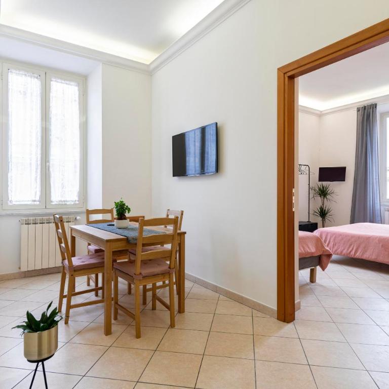 Redseven Rome Apartments - Appartamento con 2 Camere da Letto - 5