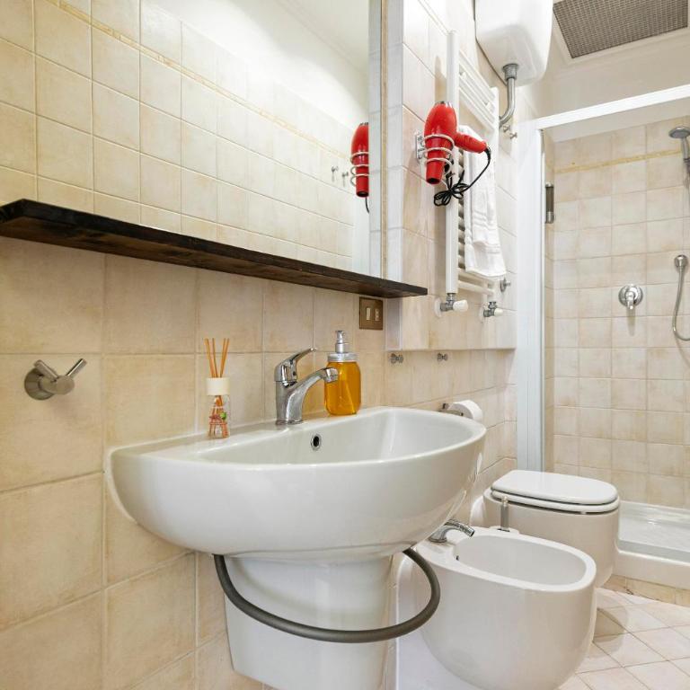 Redseven Rome Apartments - Appartamento con 2 Camere da Letto - 22