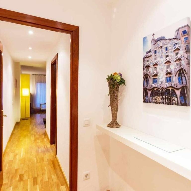 Comfortable 4 rooms 2Bath w balcony - Apartment with Terrace - 21