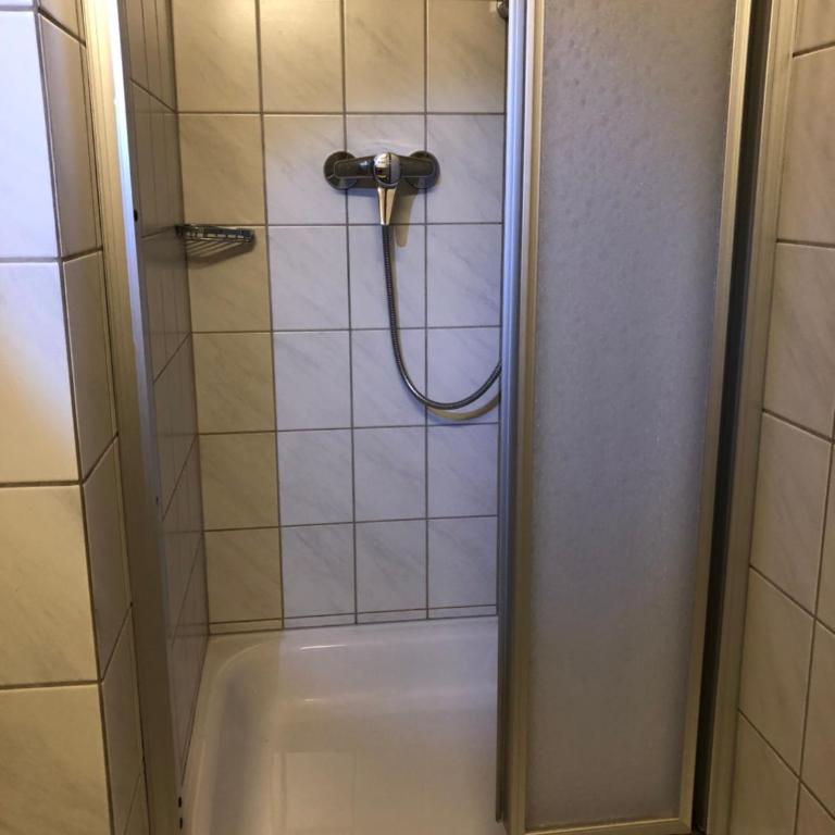 Haus Sabrina - Apartment mit 2 Schlafzimmern und Balkon - 10
