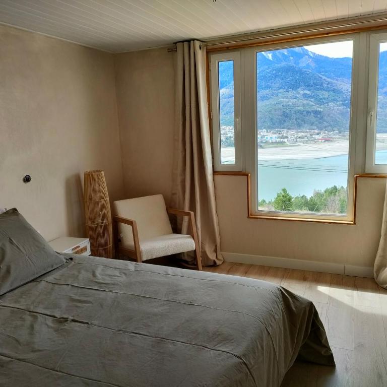 Le Cosy du Plongeoir - T2 neuf avec vue sur le lac de Serre Ponçon et grande terrasse avec jardin - Appartement 1 Chambre - 8