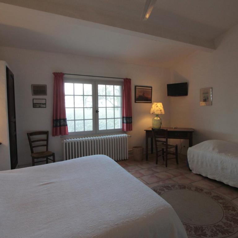 Cacharel - Chambre Double - 5