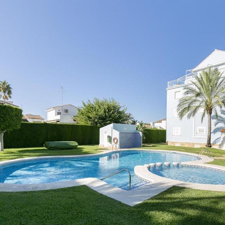 Nice apartment with terrace, 250m from the beach - Apartamento de 2 dormitorios - 1