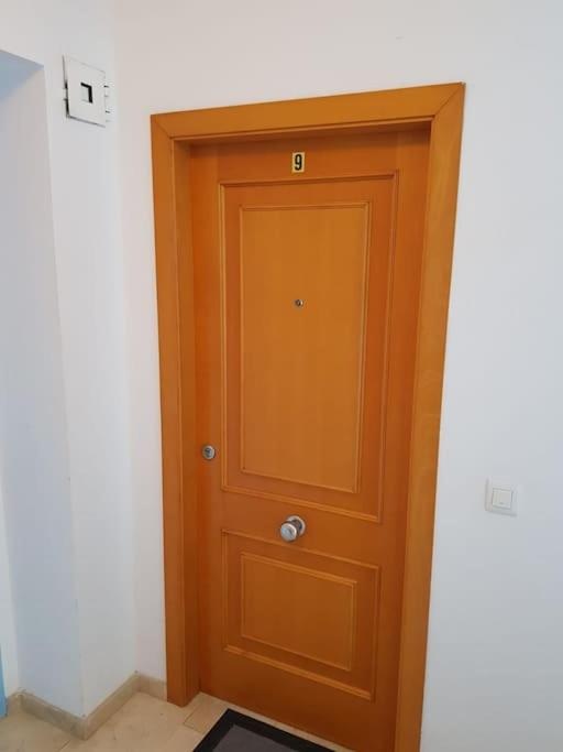 Nice apartment with terrace, 250m from the beach - Apartamento de 2 dormitorios - 21