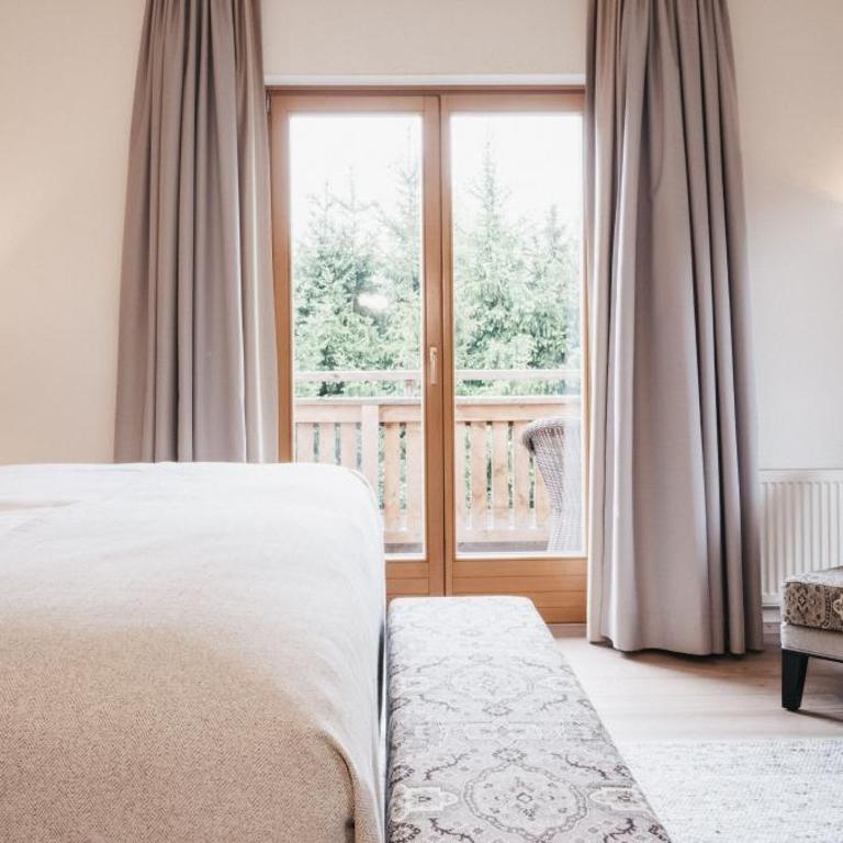 Hotel Oberforsthof - Zimmer mit Kingsize-Bett - 1