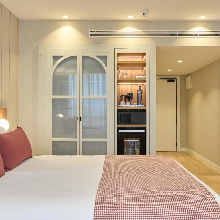 Catalonia Barcelona 505 - Premium Double Room - 6