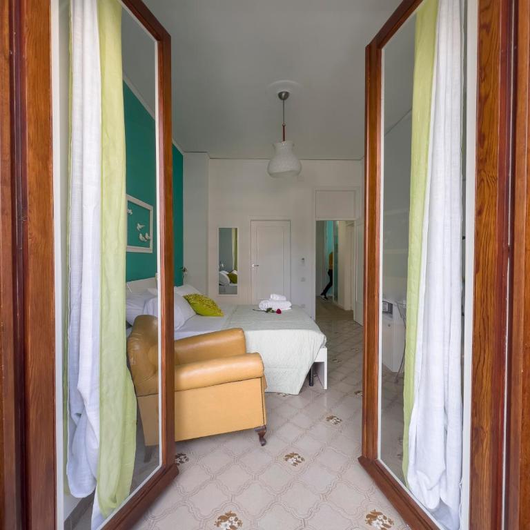 Reginella Guest House - Camera Matrimoniale con Bagno Privato - 6